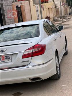 هيونداي جنسس